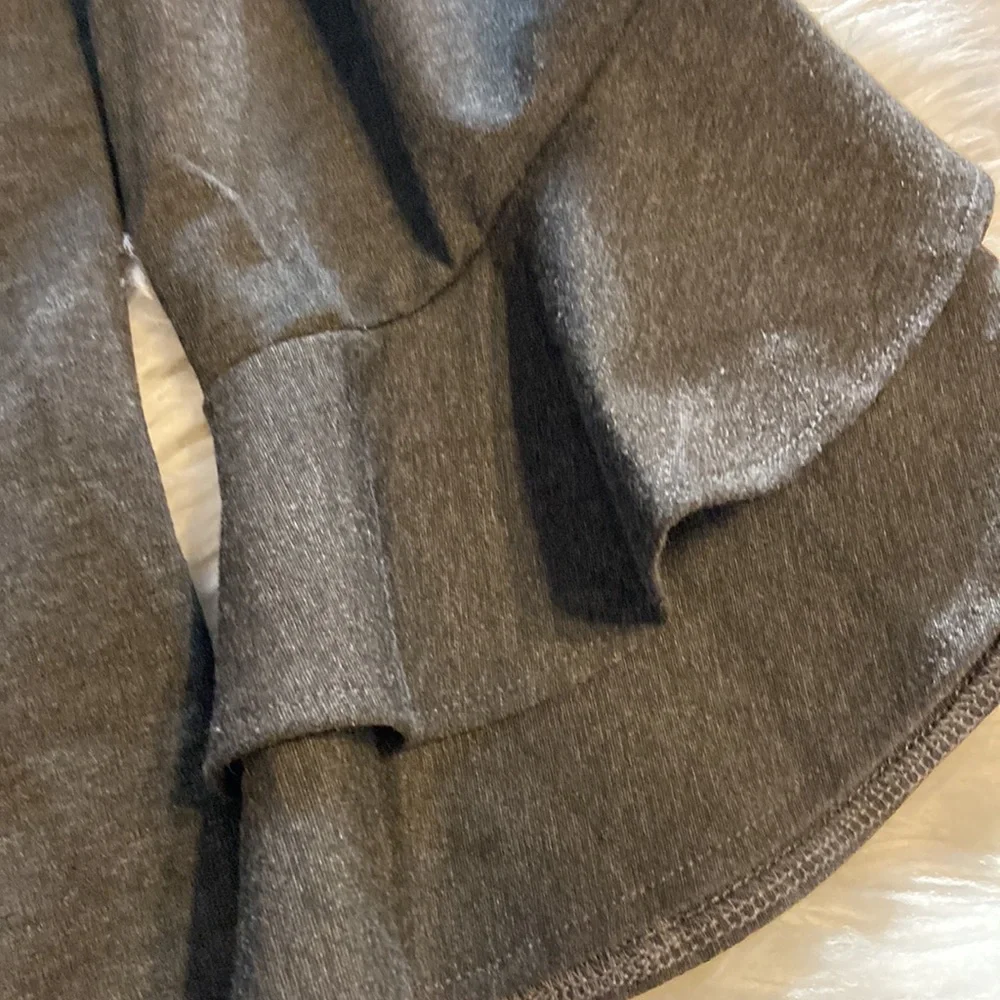 Suzanne Betro length 33” bust 42” Jacket size XL Chic Gray Flared Sleeves 20” - Picture 12 of 12